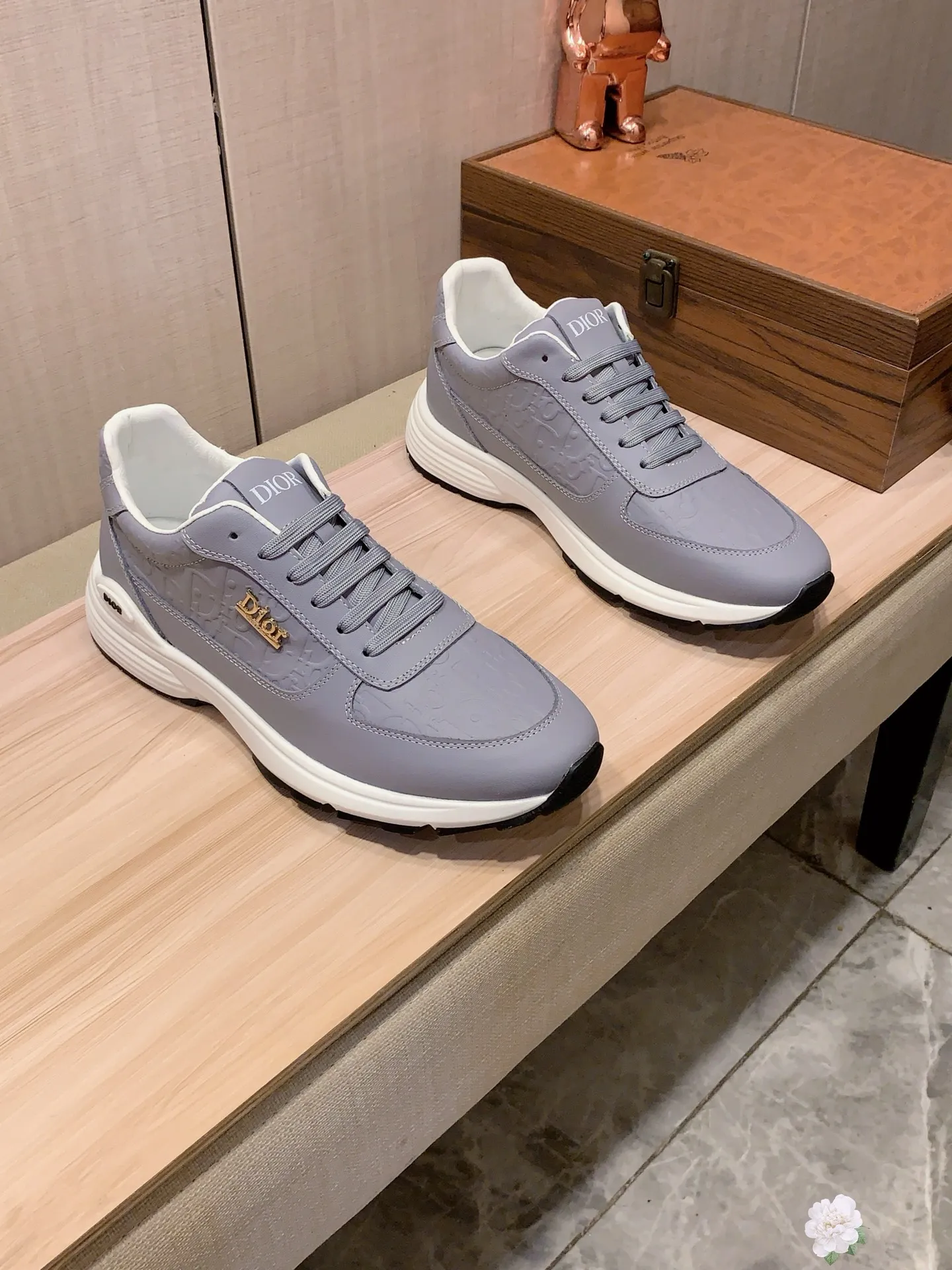 Men's Men's Shoes💰460💰💰🎩🎩[Lightning][Lightning] "Dior DIOR*" The latest and most popular casual shoes, top brand [seduce] luxury~purchase, top~quality. [Strong] The upper is made of imported breathable cowhide with material ➕ breathable sheepskin feet (•) and fine workmanship. The original stylish and stylish soft rubber wear-resistant and non-slip outsole is light and comfortable on the feet. The real thing looks better when photographed in person. No. 0121: Code: 38-44, 3️⃣ colors selected